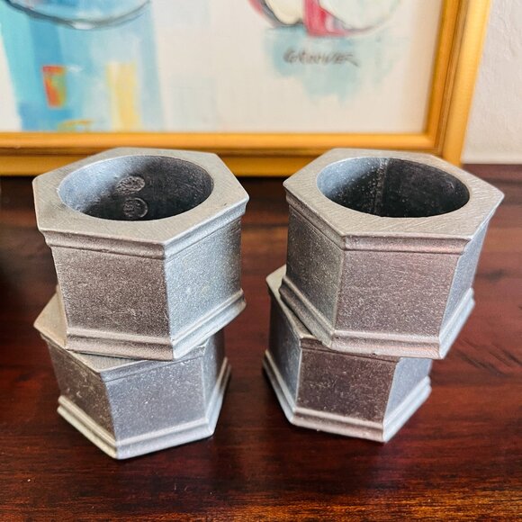 Vintage Pewter Napkin Rings Holders Set 4 Cottagecore European Rustic USA Made - Picture 1 of 6